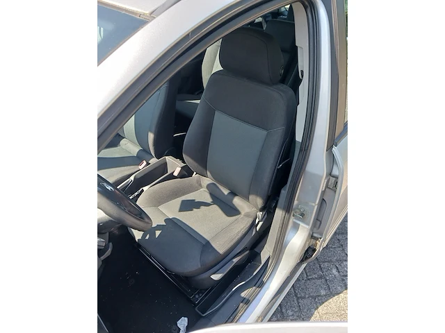 Personenauto, opel, zafira - 1.6 executive - 7-persoons, grijs, 2007 - afbeelding 4 van  75