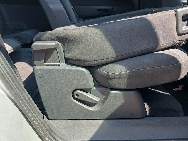 Personenauto, opel, zafira - 1.6 executive - 7-persoons, grijs, 2007 - afbeelding 37 van  75