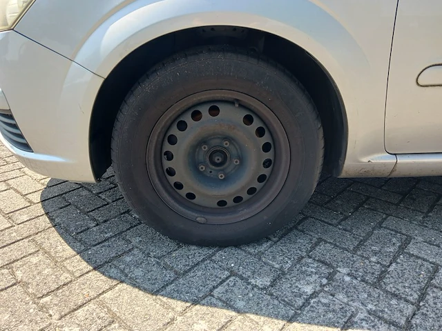 Personenauto, opel, zafira - 1.6 executive - 7-persoons, grijs, 2007 - afbeelding 51 van  75