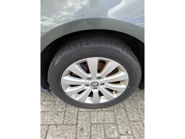 Personenauto opel, zafira - afbeelding 3 van  30
