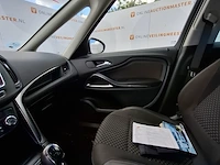 Personenauto opel, zafira - afbeelding 14 van  30
