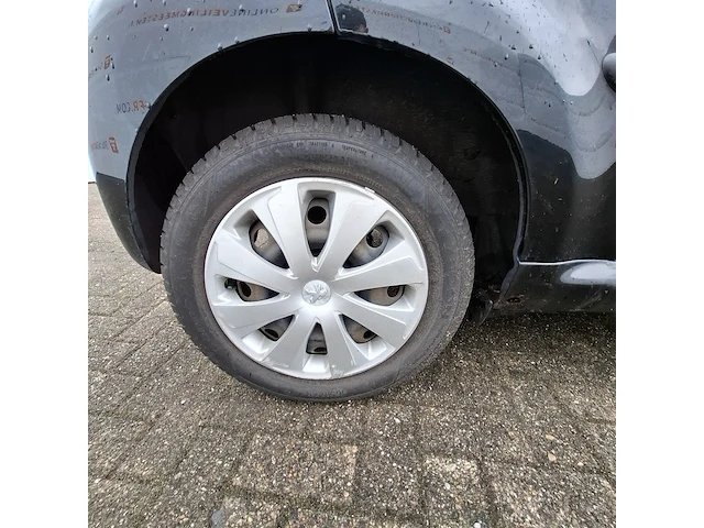 Personenauto peugeot, 107 1.0-12v, bouwjaar 2007 - afbeelding 16 van  39