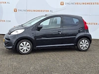Personenauto peugeot, 107 1.0-12v, bouwjaar 2007 - afbeelding 12 van  39