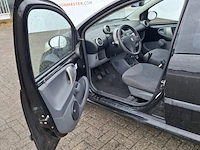 Personenauto peugeot, 107 1.0-12v, bouwjaar 2007 - afbeelding 39 van  39