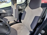 Personenauto peugeot, 107 1.0-12v xr, 2008 - afbeelding 3 van  32