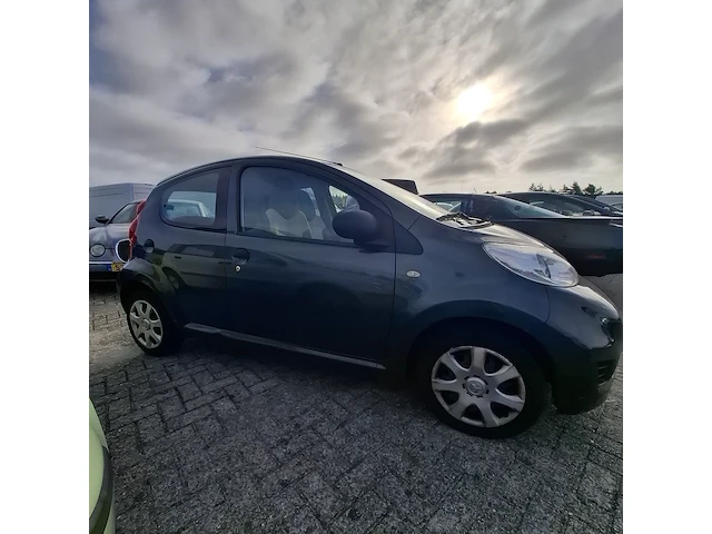 Personenauto peugeot, 107 1.0-12v xr, 2008 - afbeelding 28 van  32