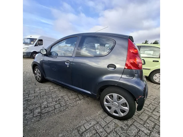 Personenauto peugeot, 107 1.0-12v xr, 2008 - afbeelding 32 van  32