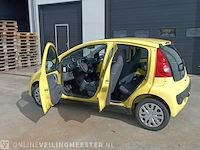 Personenauto peugeot, 107 1.0-12v xr 4-deurs, geel, 2006 - afbeelding 7 van  28