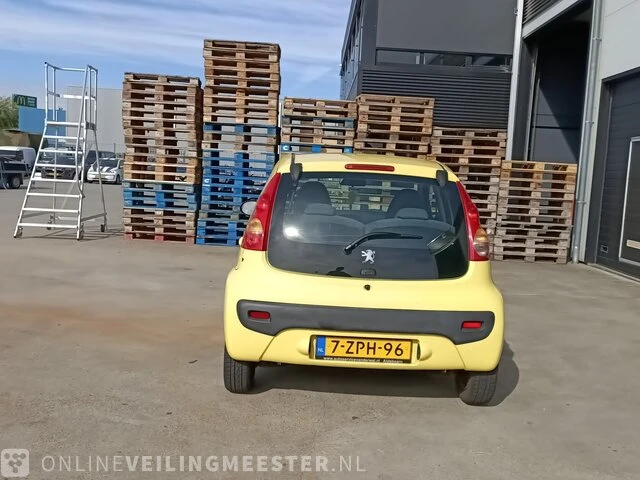Personenauto peugeot, 107 1.0-12v xr 4-deurs, geel, 2006 - afbeelding 27 van  28