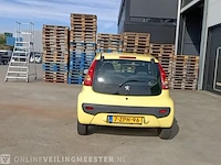 Personenauto peugeot, 107 1.0-12v xr 4-deurs, geel, 2006 - afbeelding 27 van  28