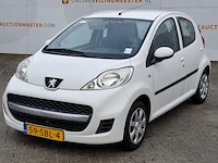Personenauto, peugeot, 107 1.0-12v xs, wit, 2011 - afbeelding 1 van  43