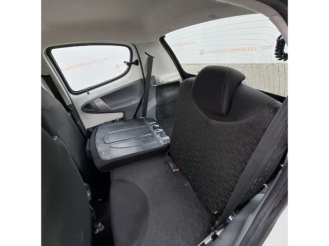 Personenauto, peugeot, 107 1.0-12v xs, wit, 2011 - afbeelding 20 van  43