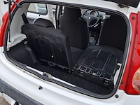Personenauto, peugeot, 107 1.0-12v xs, wit, 2011 - afbeelding 21 van  43