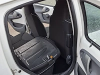 Personenauto, peugeot, 107 1.0-12v xs, wit, 2011 - afbeelding 23 van  43
