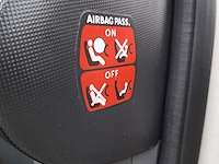 Personenauto, peugeot, 107 1.0-12v xs, wit, 2011 - afbeelding 26 van  43