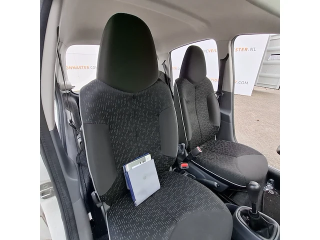 Personenauto, peugeot, 107 1.0-12v xs, wit, 2011 - afbeelding 27 van  43
