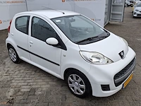 Personenauto, peugeot, 107 1.0-12v xs, wit, 2011 - afbeelding 3 van  43