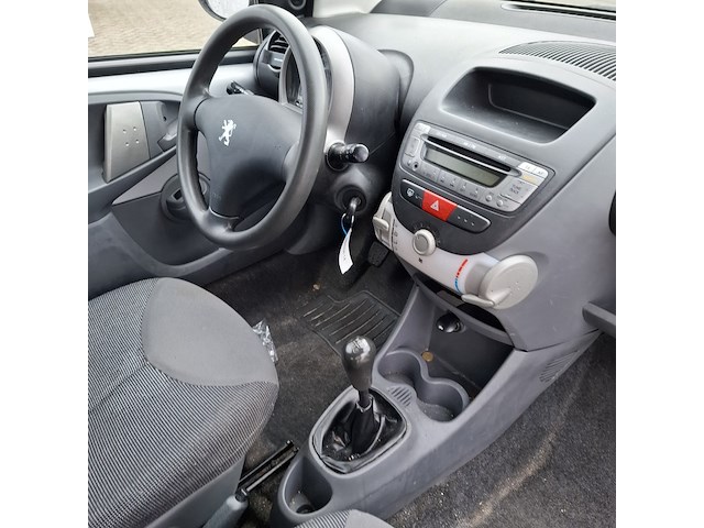 Personenauto, peugeot, 107 1.0, 2006 - afbeelding 15 van  28