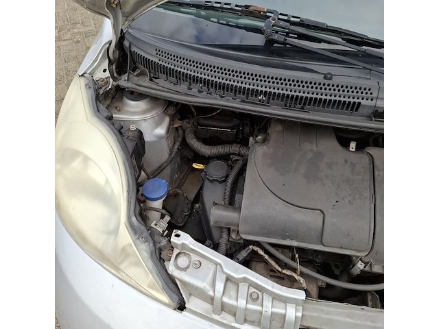 Personenauto, peugeot, 107 1.0, 2006 - afbeelding 17 van  28