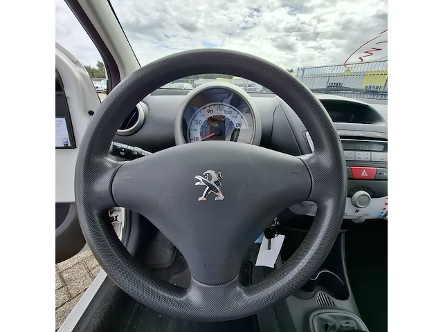 Personenauto peugeot, 107 1.0 access accent, bouwjaar 2014 - afbeelding 8 van  25