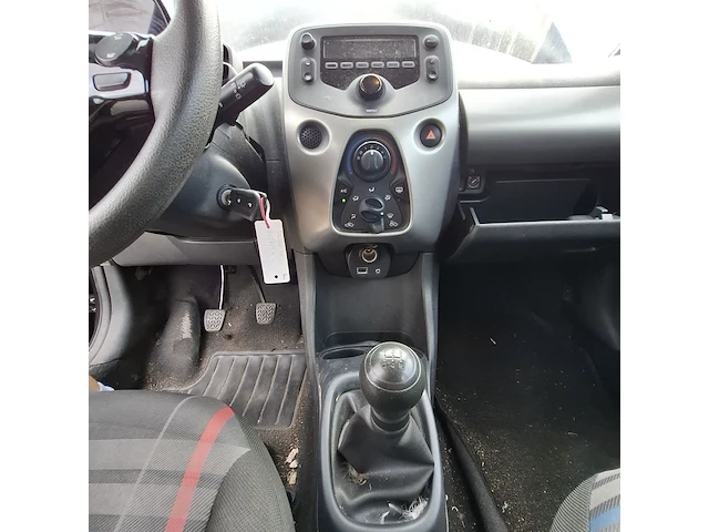 Personenauto peugeot, 108 1.0 e-vti active, bouwjaar 2016 - afbeelding 10 van  27