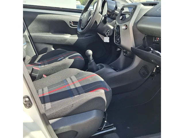 Personenauto, peugeot, 108 1.0 e-vti blue lease, 2015 - afbeelding 27 van  39
