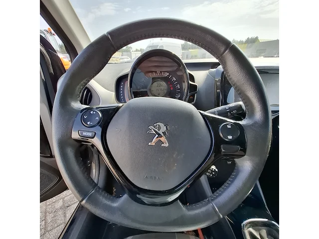 Personenauto peugeot, 108 1.0 e-vti première, bouwjaar 2014 - afbeelding 10 van  47