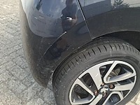 Personenauto peugeot, 108 1.0 e-vti première, bouwjaar 2014 - afbeelding 40 van  47