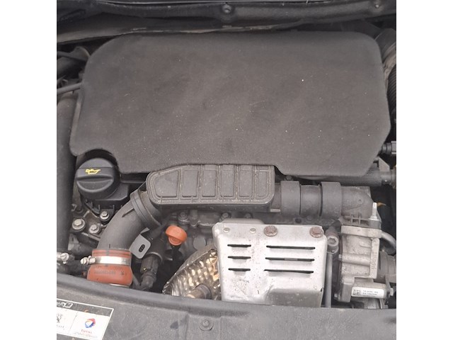 Personenauto, peugeot, 2008, 2016 - afbeelding 29 van  37