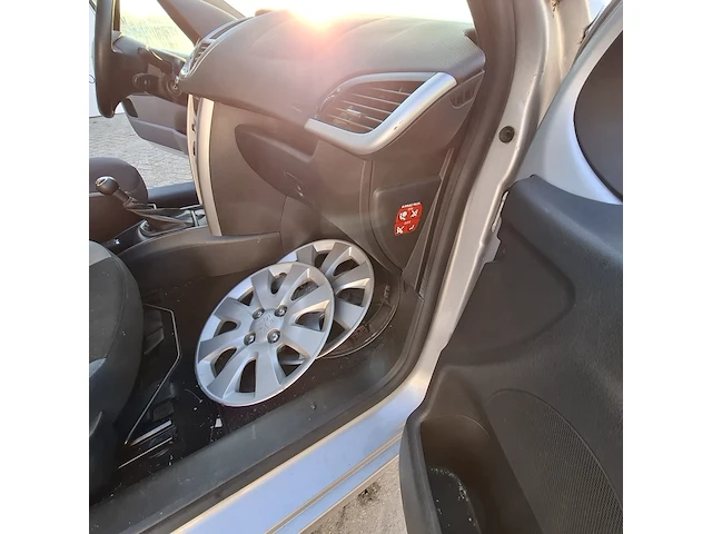 Personenauto, peugeot, 207 1.4, 2006 - afbeelding 15 van  35