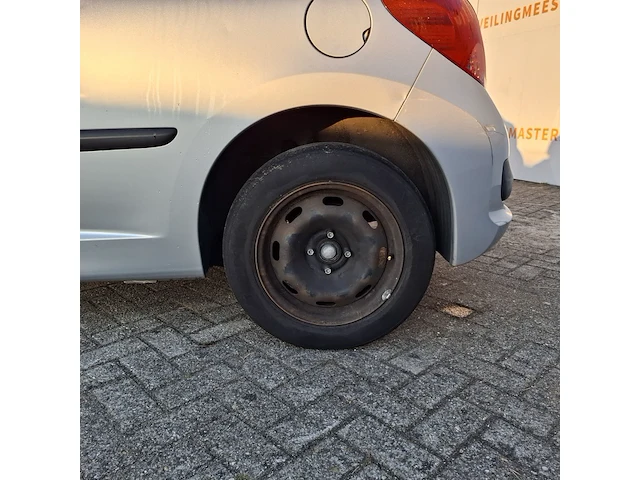 Personenauto, peugeot, 207 1.4, 2006 - afbeelding 19 van  35