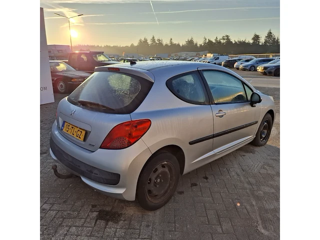 Personenauto, peugeot, 207 1.4, 2006 - afbeelding 31 van  35
