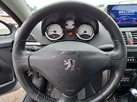 Personenauto peugeot, 207 cc 1.6, grijs, bouwjaar 2010 - afbeelding 11 van  42