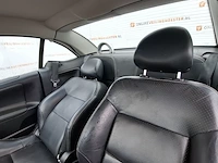 Personenauto peugeot, 207 cc 1.6, grijs, bouwjaar 2010 - afbeelding 20 van  42