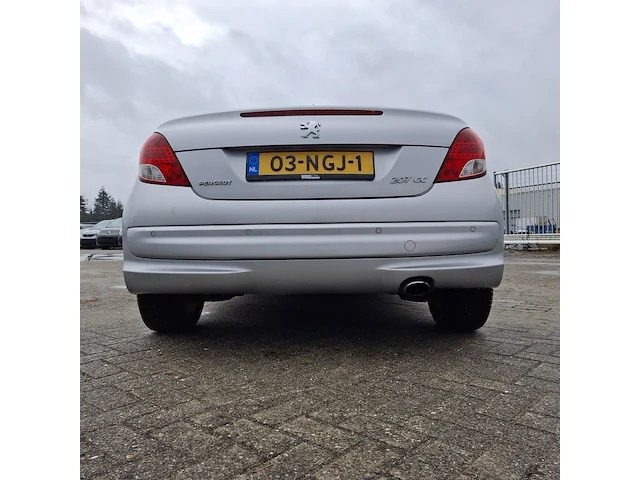 Personenauto peugeot, 207 cc 1.6, grijs, bouwjaar 2010 - afbeelding 7 van  42