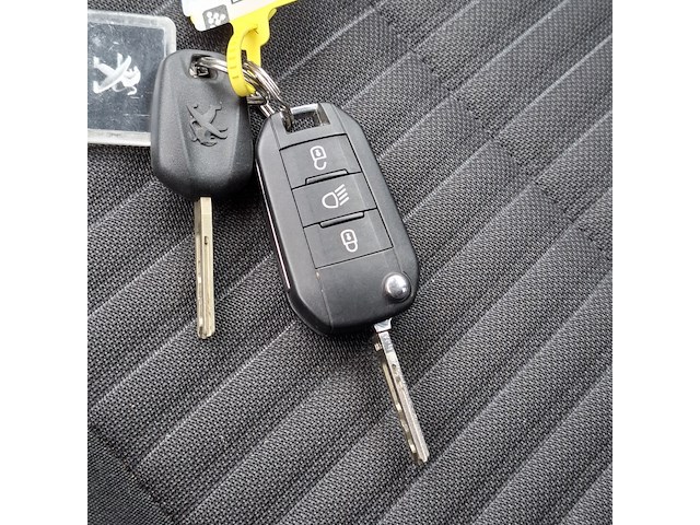 Personenauto, peugeot, 208 1.2, 2021 - afbeelding 41 van  47