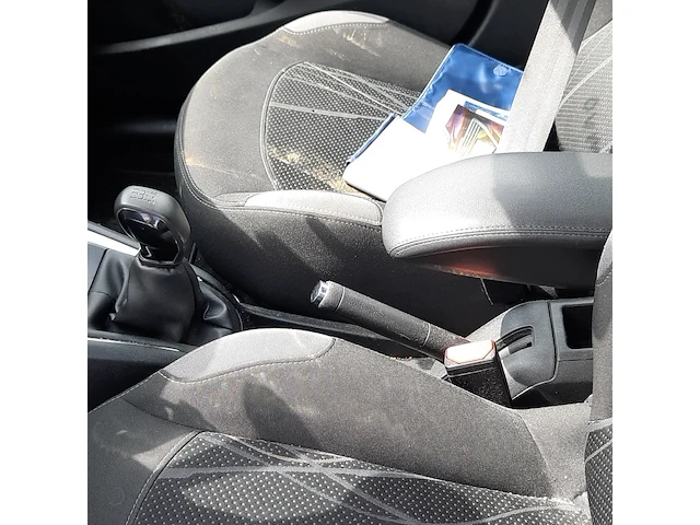 Personenauto peugeot , 208 1.2 vti blue lease, bouwjaar 2012 - afbeelding 28 van  52