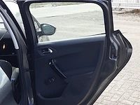 Personenauto peugeot , 208 1.2 vti blue lease, bouwjaar 2012 - afbeelding 39 van  52