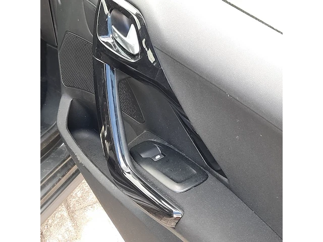 Personenauto peugeot , 208 1.2 vti blue lease, bouwjaar 2012 - afbeelding 43 van  52