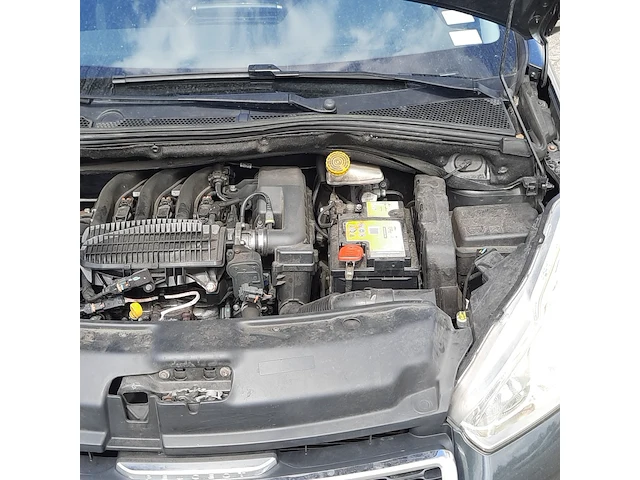 Personenauto peugeot , 208 1.2 vti blue lease, bouwjaar 2012 - afbeelding 47 van  52
