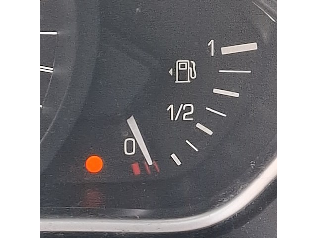 Personenauto peugeot, 208 1.2 vti envy, bruin, bouwjaar 2013 - afbeelding 15 van  55