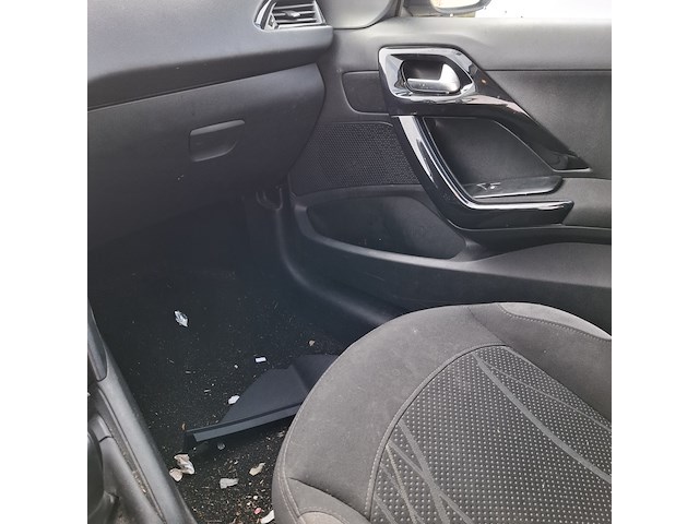 Personenauto peugeot, 208 1.2 vti envy, bruin, bouwjaar 2013 - afbeelding 20 van  55