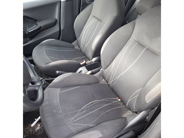 Personenauto peugeot, 208 1.2 vti envy, bruin, bouwjaar 2013 - afbeelding 21 van  55