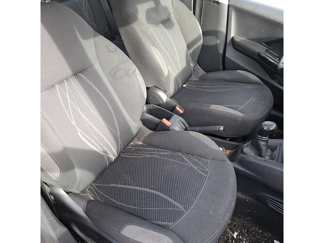 Personenauto peugeot, 208 1.2 vti envy, bruin, bouwjaar 2013 - afbeelding 31 van  55