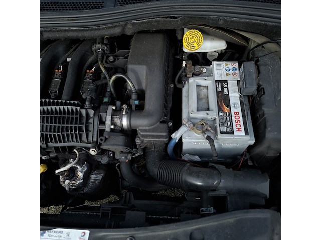 Personenauto peugeot, 208 1.2 vti envy, bruin, bouwjaar 2013 - afbeelding 36 van  55