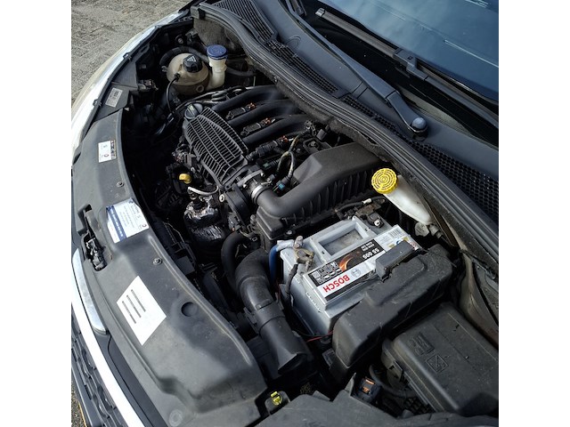 Personenauto peugeot, 208 1.2 vti envy, bruin, bouwjaar 2013 - afbeelding 38 van  55