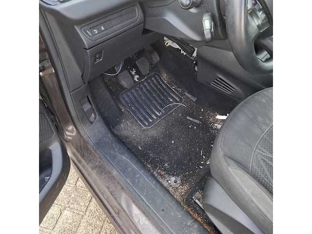 Personenauto peugeot, 208 1.2 vti envy, bruin, bouwjaar 2013 - afbeelding 48 van  55