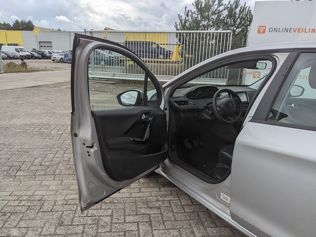 Personenauto, peugeot, 208, 2012 - afbeelding 2 van  57