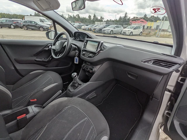 Personenauto, peugeot, 208, 2012 - afbeelding 6 van  57