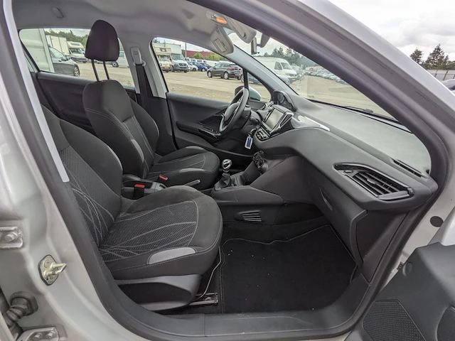 Personenauto, peugeot, 208, 2012 - afbeelding 7 van  57